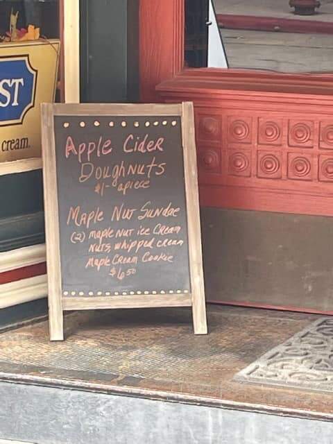 American Old Fashioned Ice Cream Parlor - Galena, IL