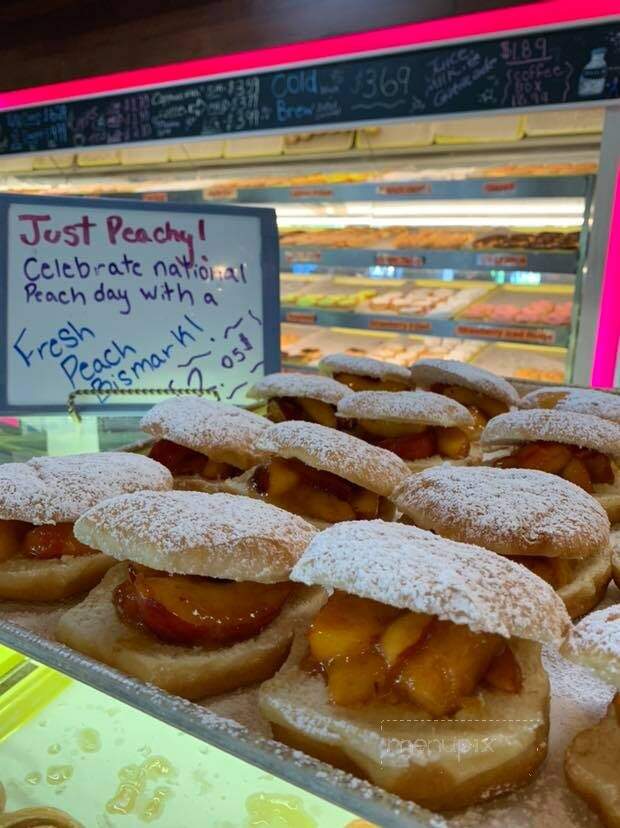 Donut Den - Joliet, IL