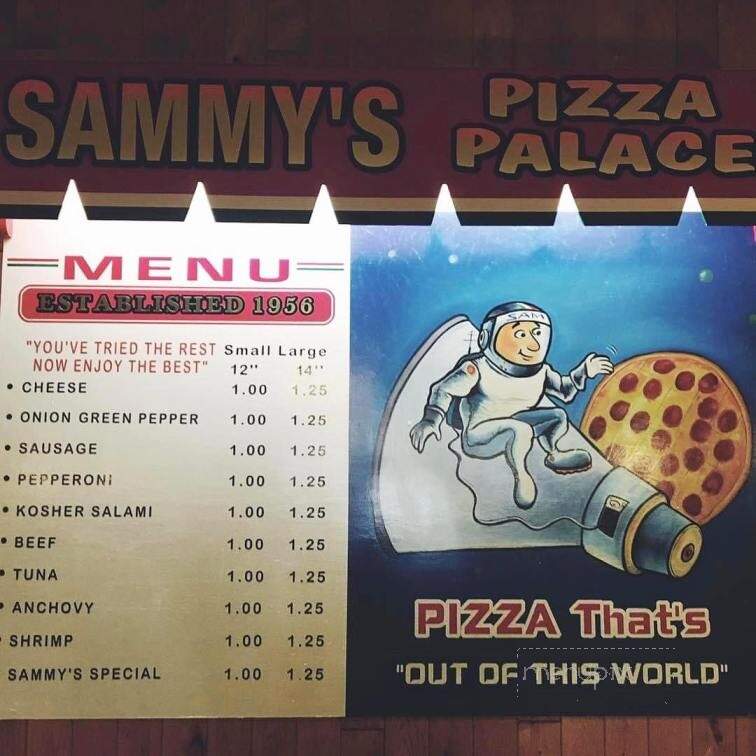 Sammy's Pizza - Momence, IL