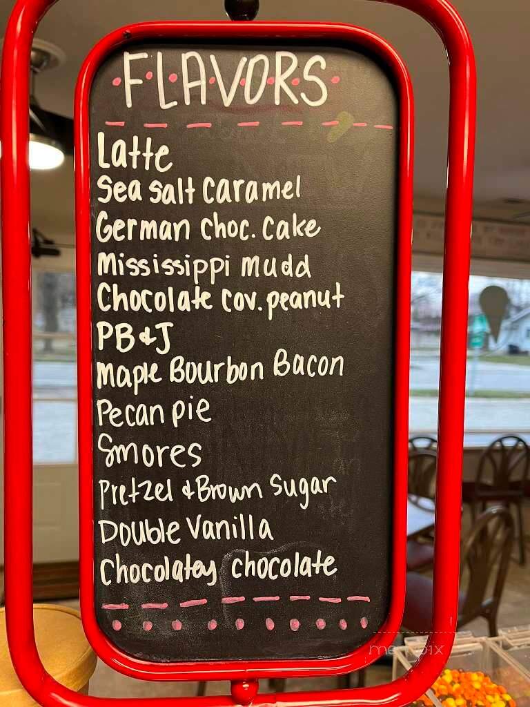 Poogans Creamery - Raymond, IL