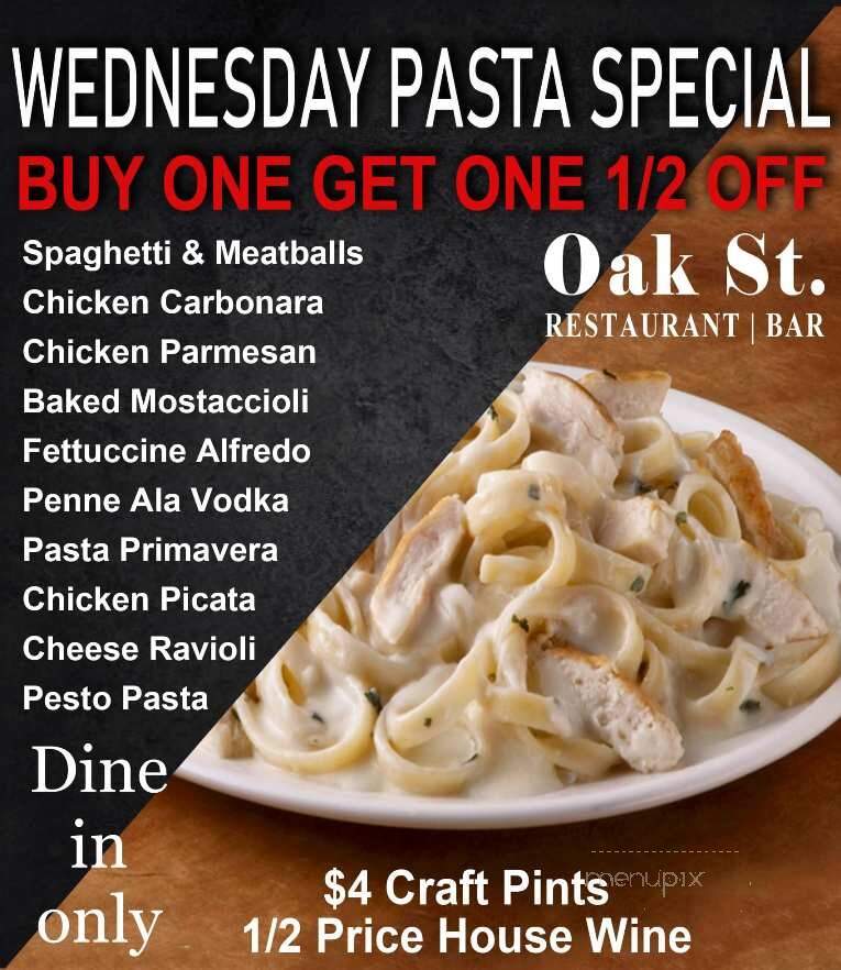 Oak Street Restaurant and Bar - North Aurora, IL