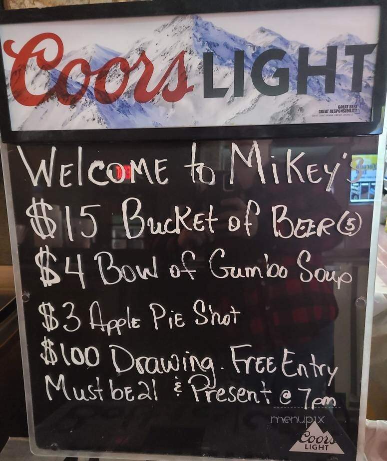 Mikey's Pub - Smithton, IL